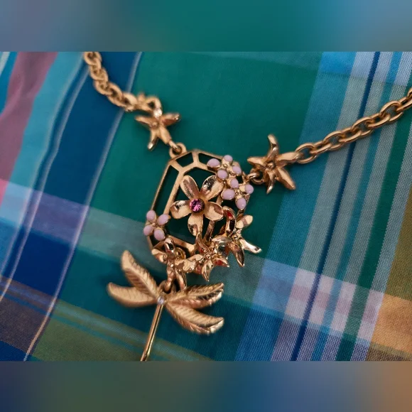 Oscar de la Renta Dragonfly Necklace with Dustbag - NWT - Picture 2 of 13